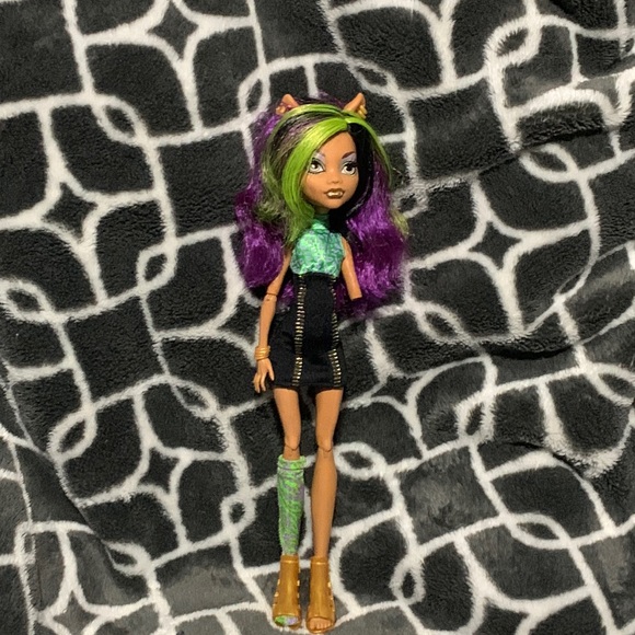 monster high clawdeen wolf sister pack doll *SOLD* - Picture 1 of 3
